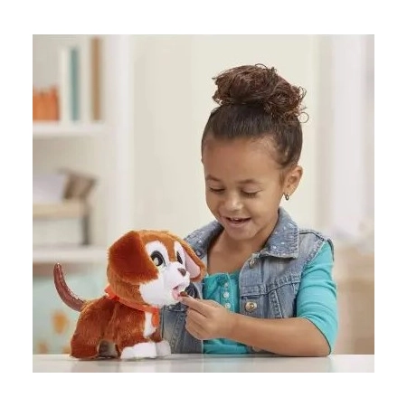 Furreal Poopalots piesek na smyczy E8945 Hasbro